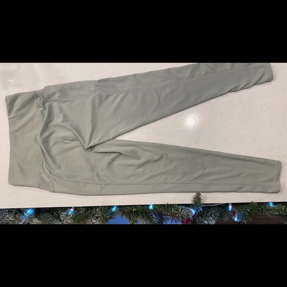 Size S athletic pants - Picture 2 of 2